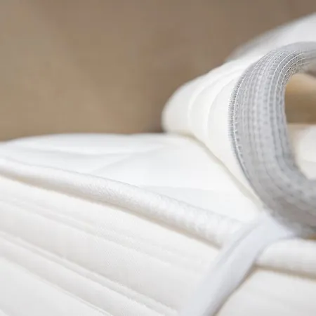 住宿加早餐酒店 Vemaga Luxury - Center 4*