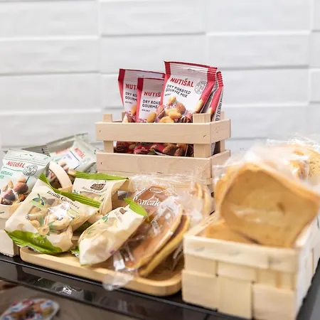 住宿加早餐酒店 Vemaga Luxury - Center 4*